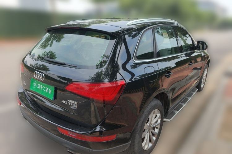 Used Audi Q5 2013 40 TFSI Technology Edition Rear Right 45 Deg