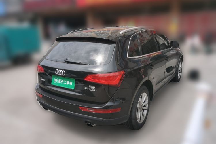Used Audi Q5 2013 40 TFSI Technology Edition Rear Right 45 Deg