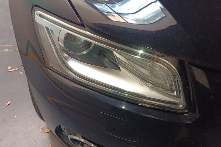 Used Audi Q5 2013 40 TFSI Technology Edition Right Front Headlight