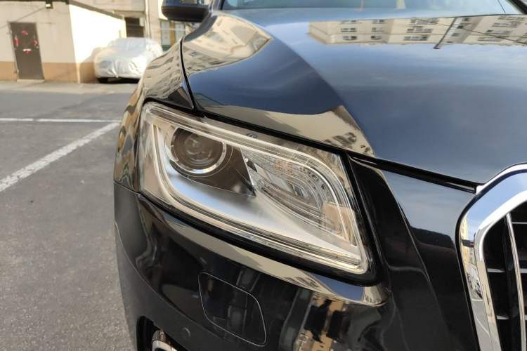 Used Audi Q5 2013 40 TFSI Technology Edition Right Front Headlight