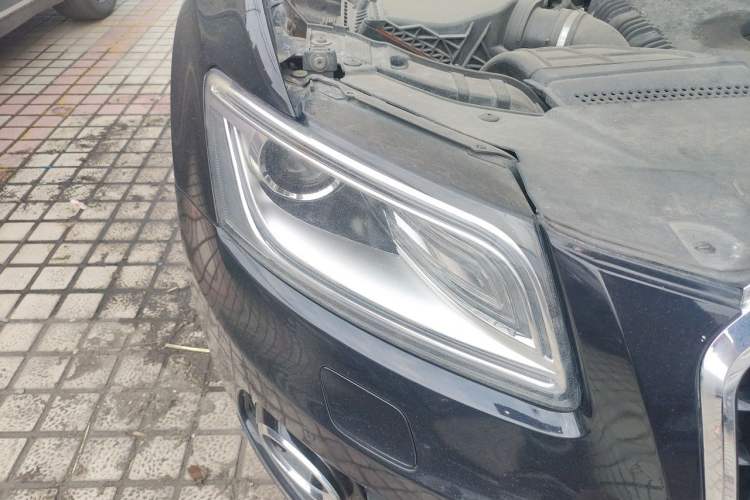 Used Audi Q5 2013 40 TFSI Technology Edition Right Front Headlight