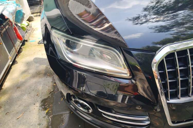 Used Audi Q5 2013 40 TFSI Comfort Edition Right Front Headlight