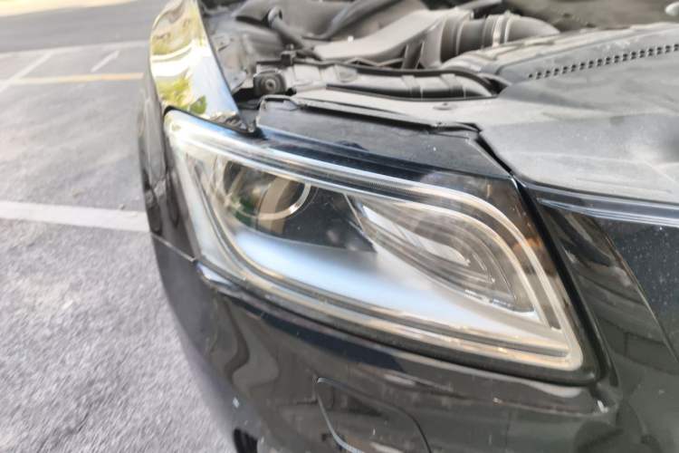 Used Audi Q5 2013 40 TFSI Technology Edition Right Front Headlight