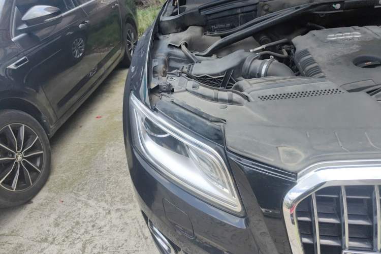 Used Audi Q5 2013 40 TFSI Technology Edition Right Front Headlight