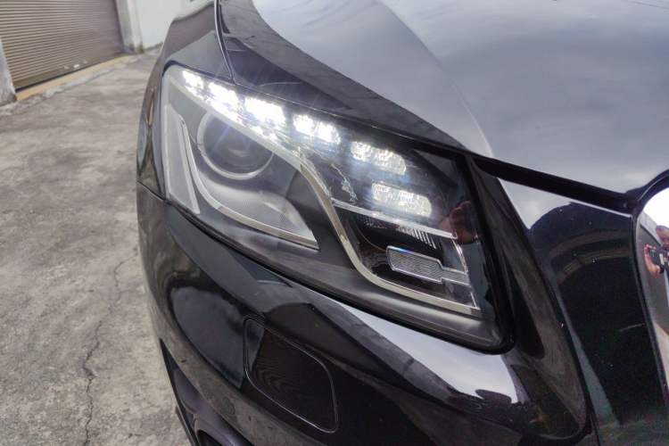 Used Audi Q5 2013 40 TFSI Technology Edition Right Front Headlight