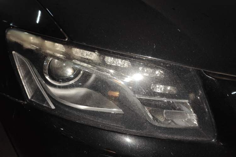 Used Audi Q5 2013 40 TFSI Technology Edition Right Front Headlight