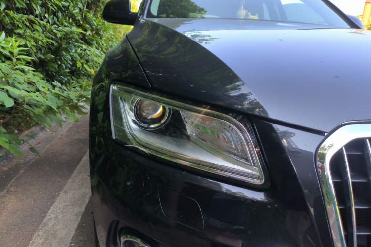 Used Audi Q5 2013 40 TFSI Technology Edition Right Front Headlight