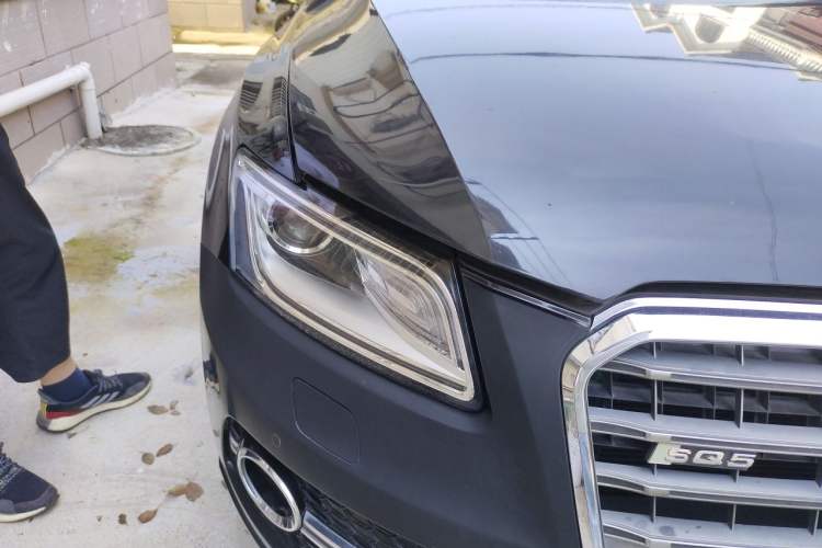 Used Audi Q5 2013 40 TFSI Comfort Edition Right Front Headlight
