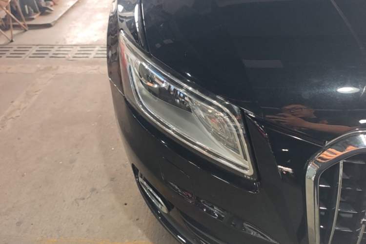 Used Audi Q5 2013 40 TFSI Ambition Right Front Headlight