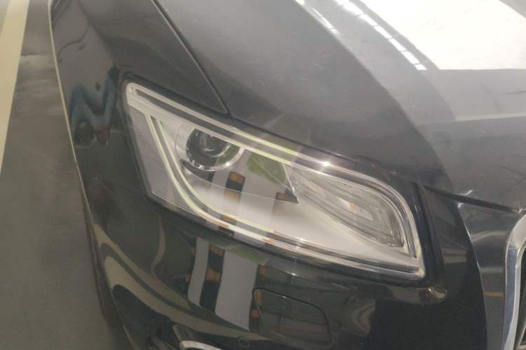 Used Audi Q5 2013 40 TFSI Comfort Edition Right Front Headlight