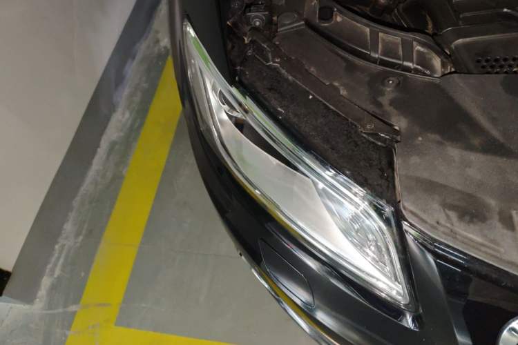 Used Audi Q5 2013 40 TFSI Technology Edition Right Front Headlight