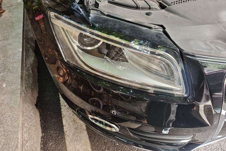 Used Audi Q5 2013 40 TFSI Technology Edition Right Front Headlight