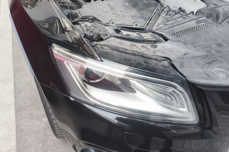 Used Audi Q5 2013 45 TFSI quattro Sport Edition Right Front Headlight