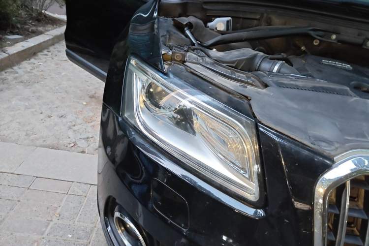 Used Audi Q5 2013 40 TFSI Technology Edition Right Front Headlight