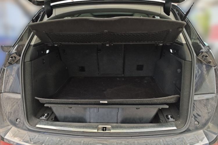 Used Audi Q5 2013 45 TFSI quattro Sport Edition Trunk
