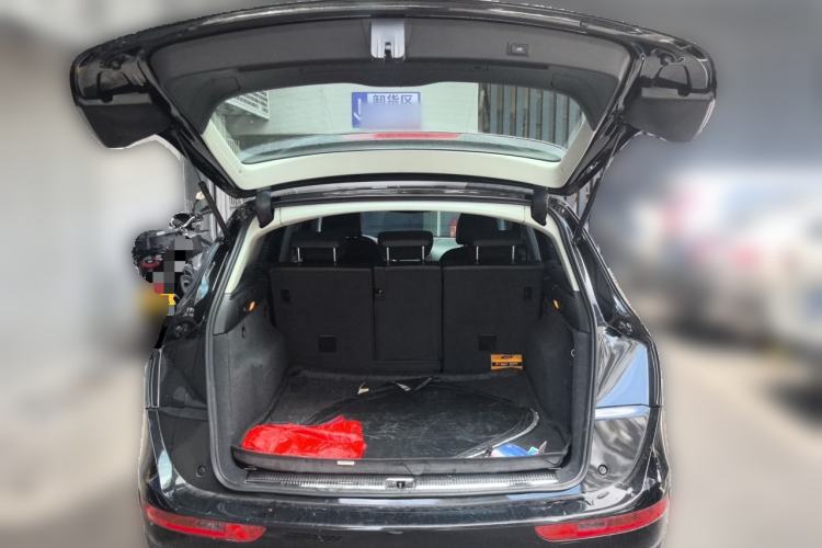 Used Audi Q5 2013 40 TFSI Technology Edition Trunk