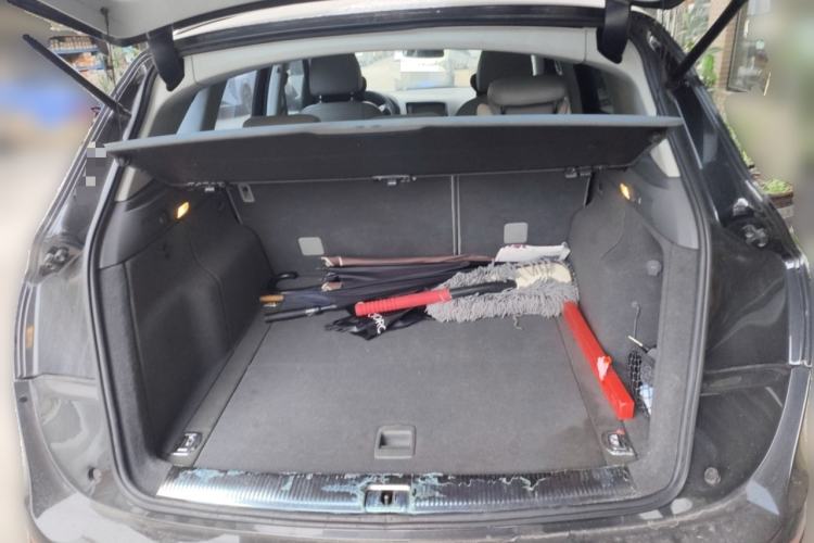 Used Audi Q5 2013 40 TFSI Ambition Trunk