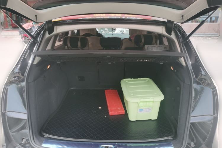 Used Audi Q5 2013 40 TFSI Technology Edition Trunk