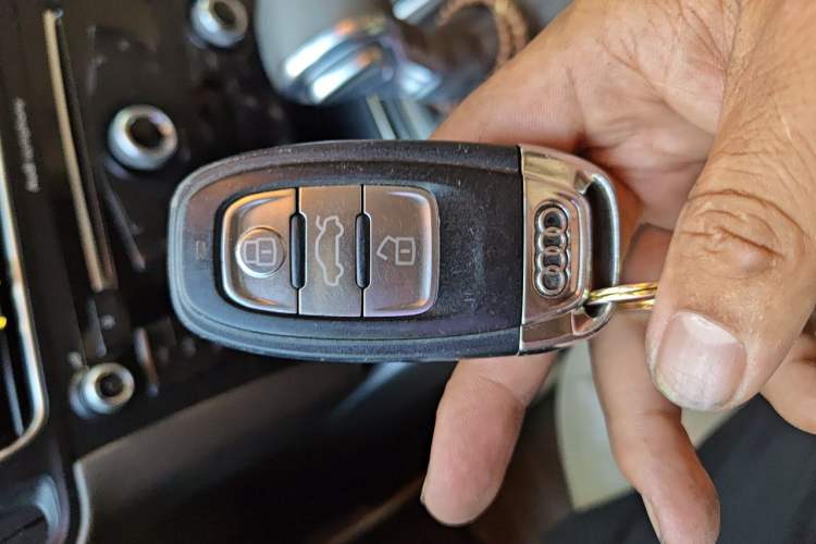 Used Audi Q5 2013 40 TFSI Technology Edition Vehicle Key