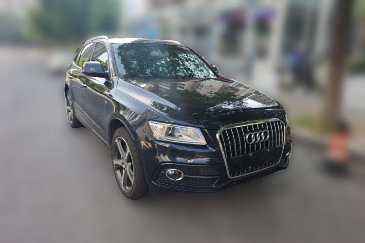 Used Audi Q5 2013 45 TFSI quattro Sport Edition Front Right 45 Deg