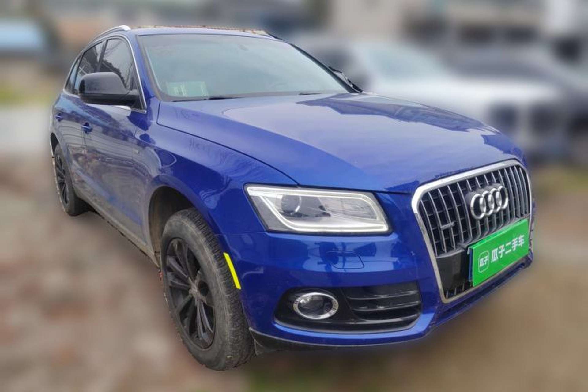 Used Audi Q5 2013 40 TFSI Technology Edition Front Right 45 Deg