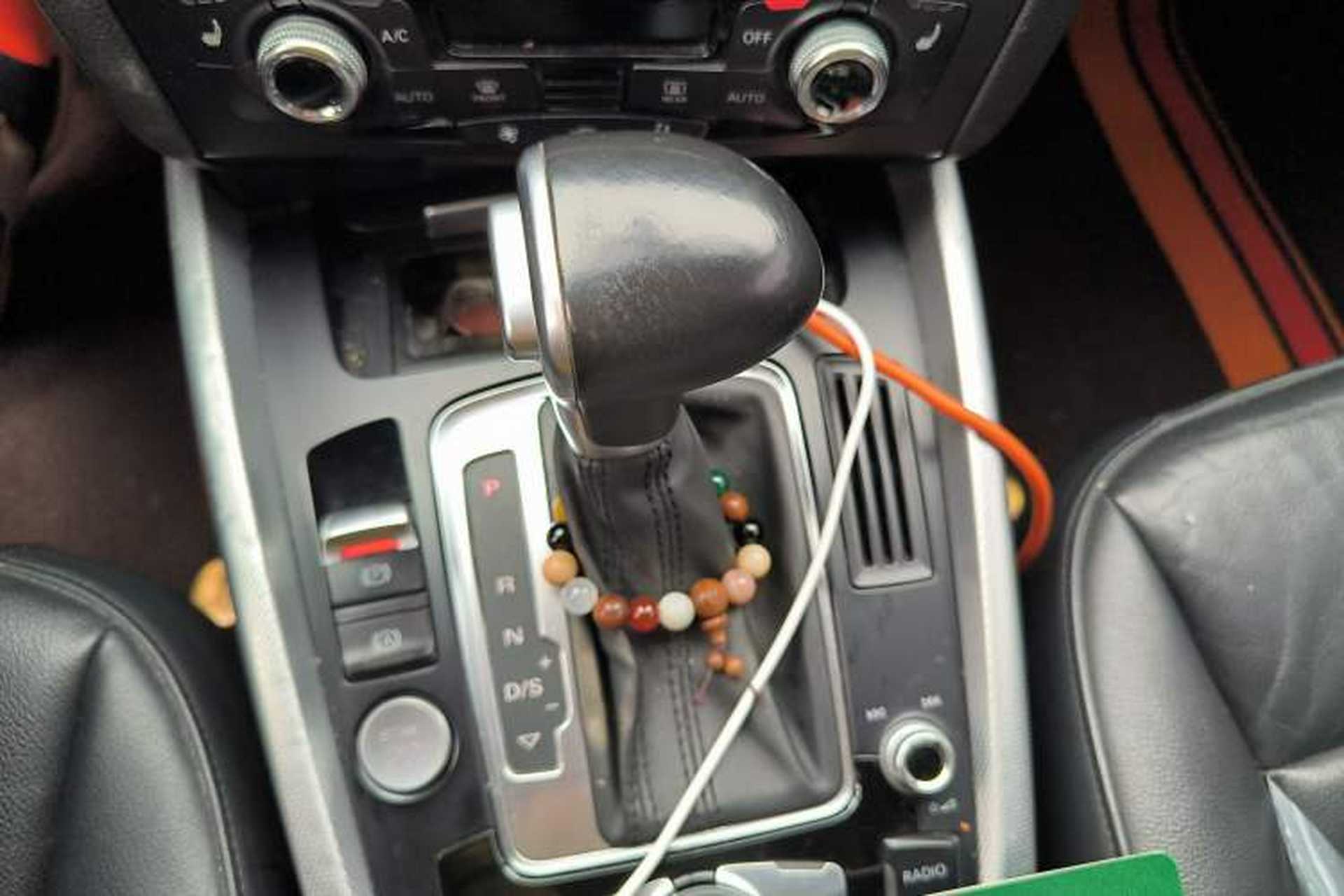 Used Audi Q5 2013 45 TFSI quattro Sport Edition Gear Lever