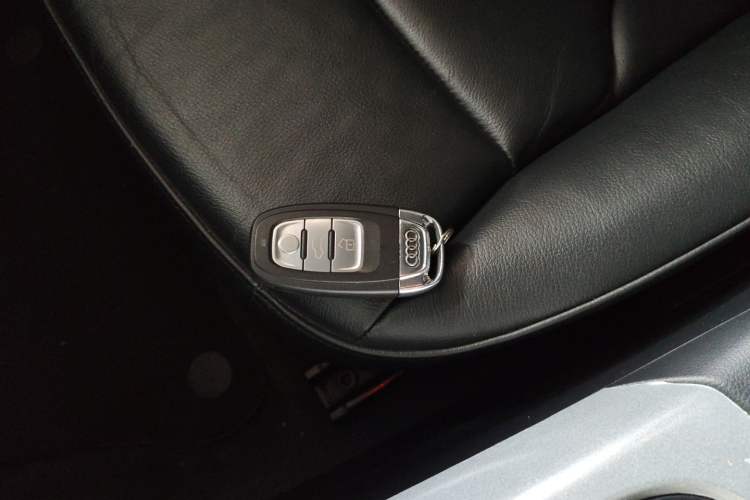 Used Audi Q5 2013 45 TFSI quattro Sport Edition Interior 1