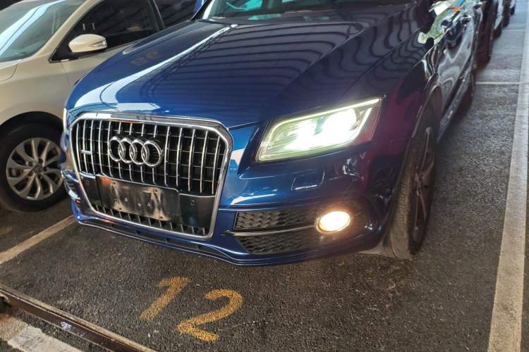 Used Audi Q5 2013 45 TFSI quattro Sport Edition Left Front Headlight