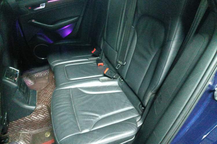 Used Audi Q5 2013 45 TFSI quattro Sport Edition Left Rear Seat