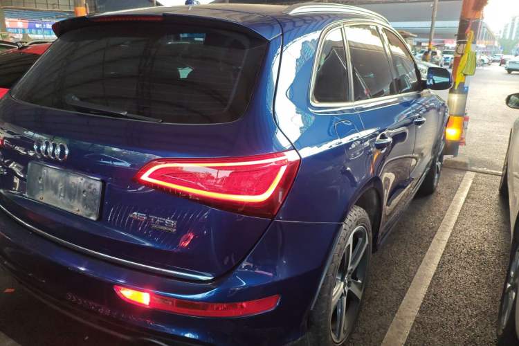 Used Audi Q5 2013 45 TFSI quattro Sport Edition Rear Right 45 Deg