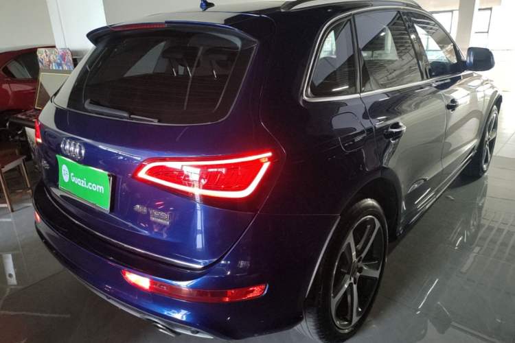 Used Audi Q5 2013 45 TFSI quattro Sport Edition Rear Right 45 Deg
