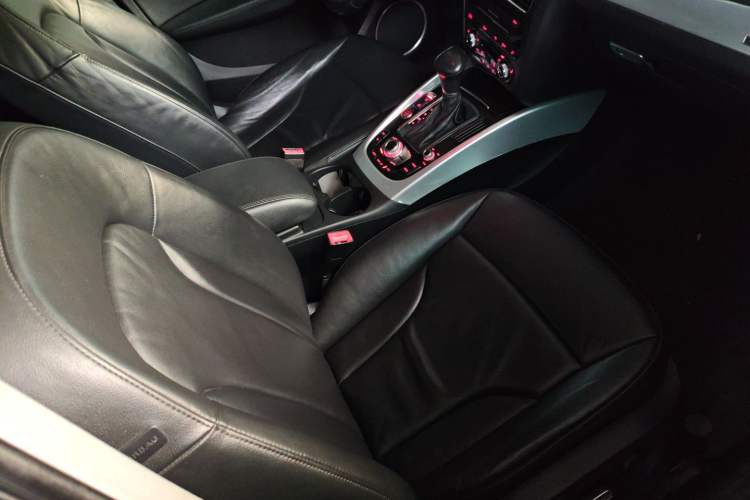 Used Audi Q5 2013 45 TFSI quattro Sport Edition Right Front Seat