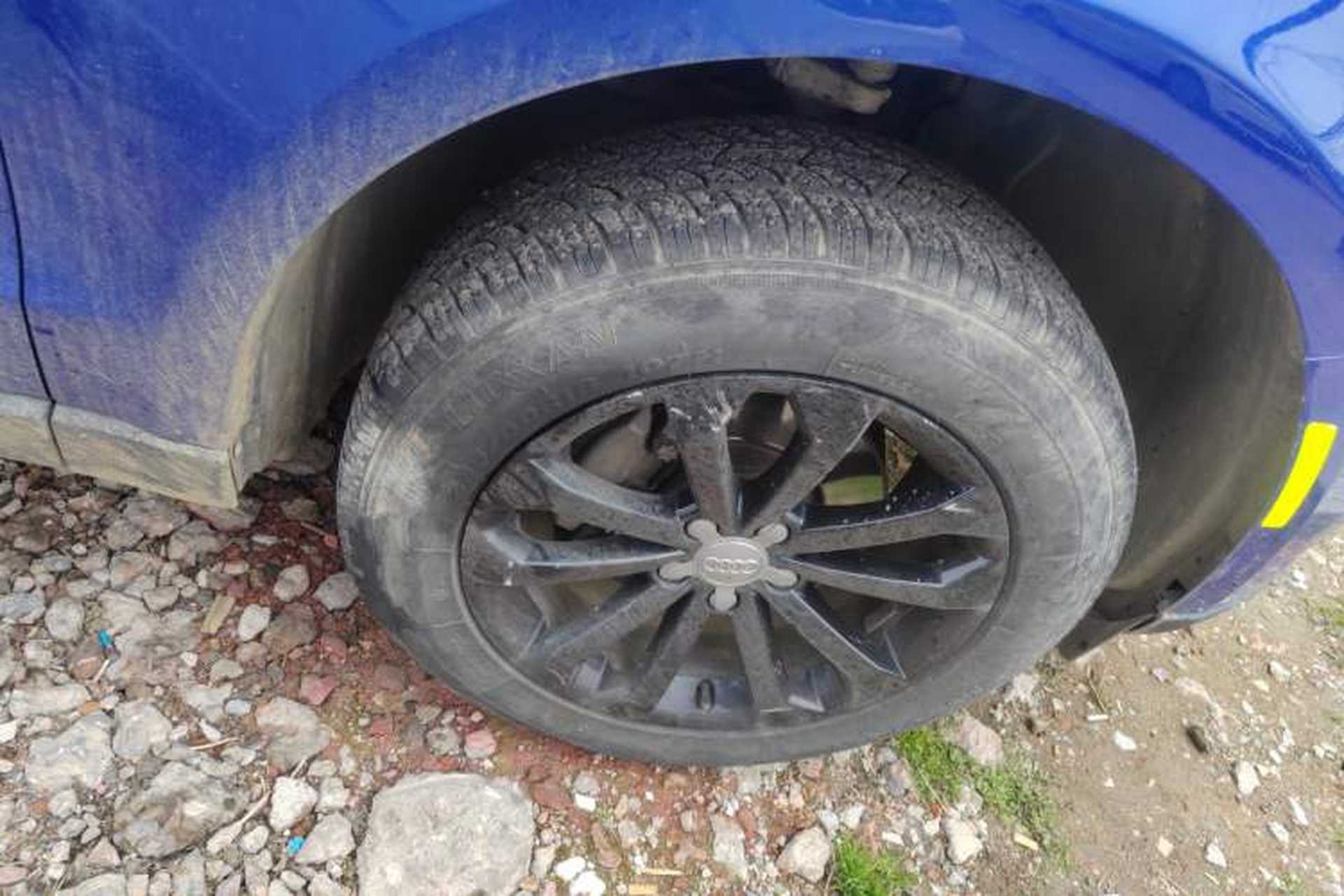 Used Audi Q5 2013 40 TFSI Technology Edition Right Front Wheel Hub