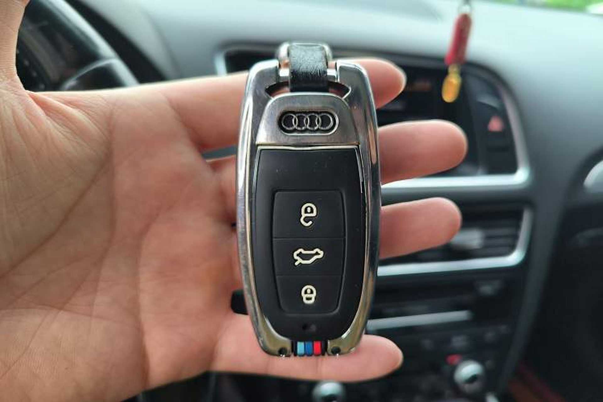 Used Audi Q5 2013 45 TFSI quattro Sport Edition Vehicle Key