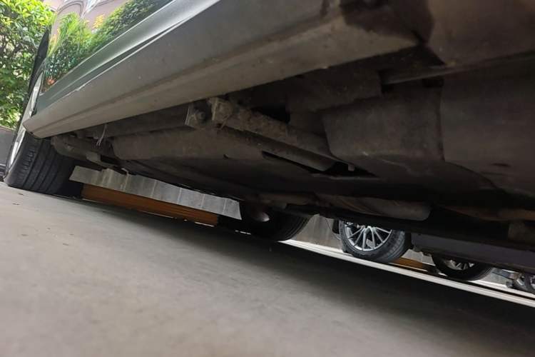 Used Audi Q5 2013 40 TFSI Comfort Edition Chassis Front Right