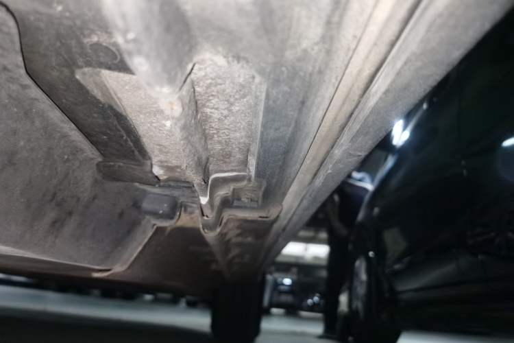 Used Audi Q5 2013 40 TFSI Technology Edition Chassis Rear Right