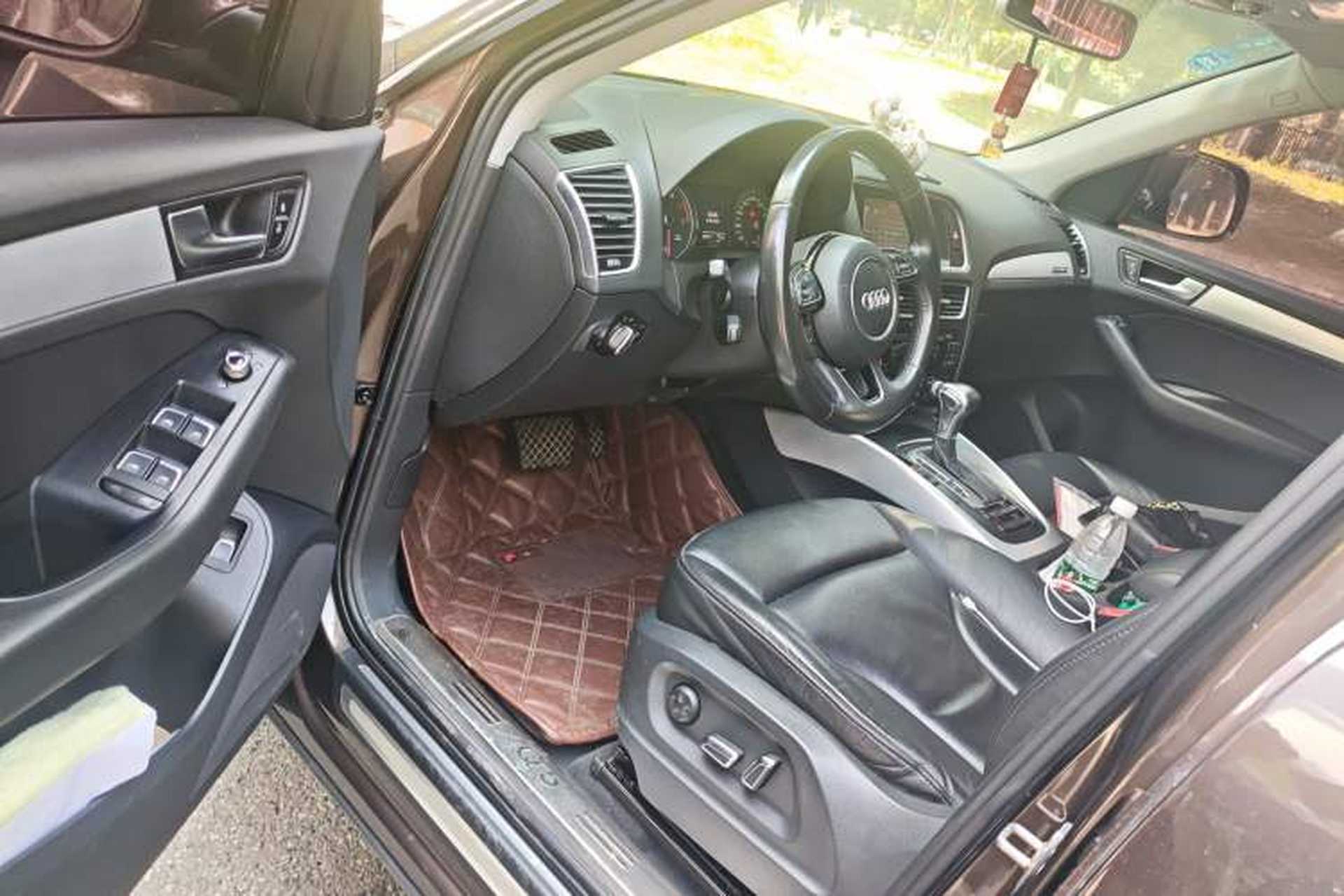 Used Audi Q5 2013 40 TFSI Technology Edition Driver Seat