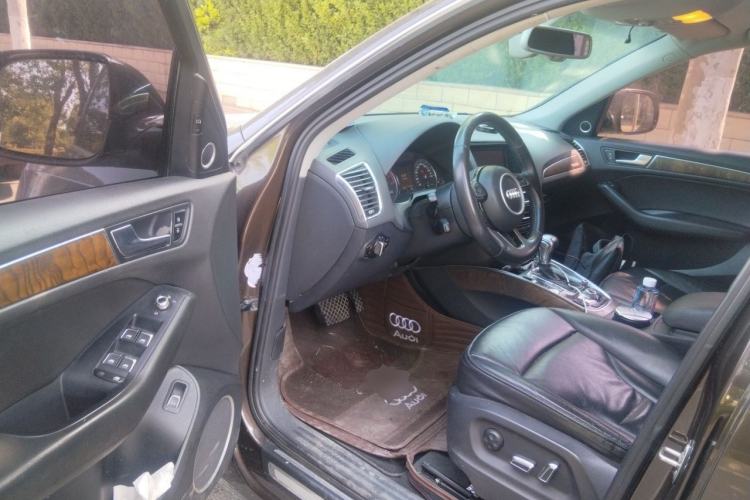 Used Audi Q5 2013 40 TFSI Comfort Edition Driver Seat