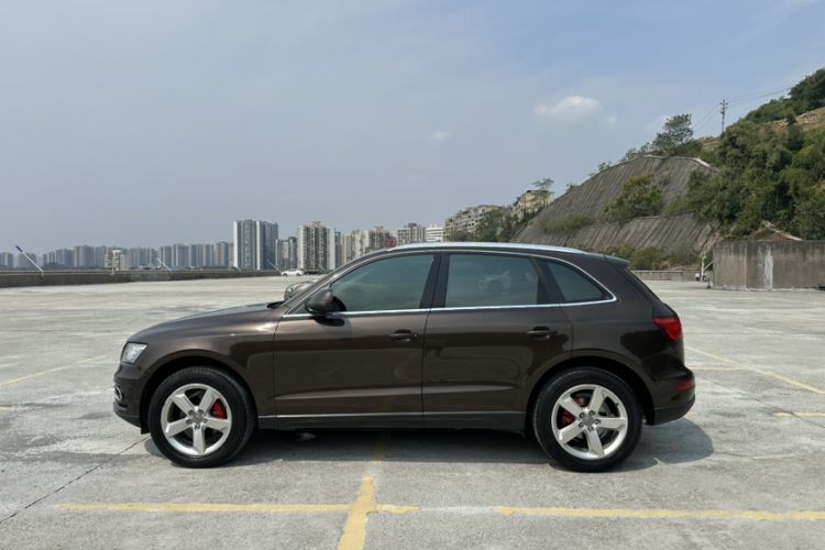 Used Audi Q5 2013 40 TFSI Comfort Edition Exterior 4