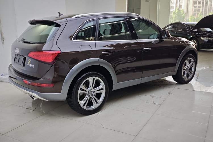 Used Audi Q5 2013 45 TFSI quattro off-road version Exterior 5