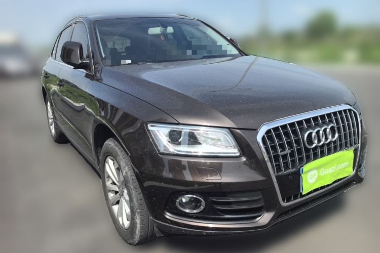 Used Audi Q5 2013 40 TFSI Technology Edition Front Right 45 Deg
