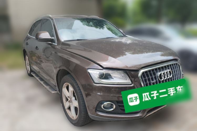 Used Audi Q5 2013 40 TFSI Comfort Edition Front Right 45 Deg