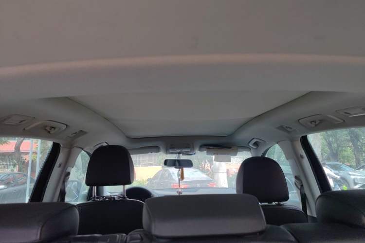 Used Audi Q5 2013 40 TFSI Comfort Edition Headliner