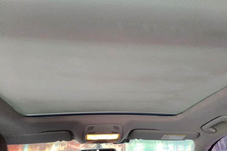 Used Audi Q5 2013 40 TFSI Comfort Edition Headliner