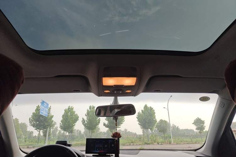 Used Audi Q5 2013 40 TFSI Technology Edition Headliner