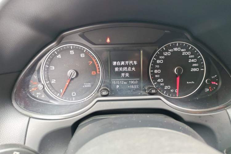 Used Audi Q5 2013 40 TFSI Technology Edition Instrument Cluster