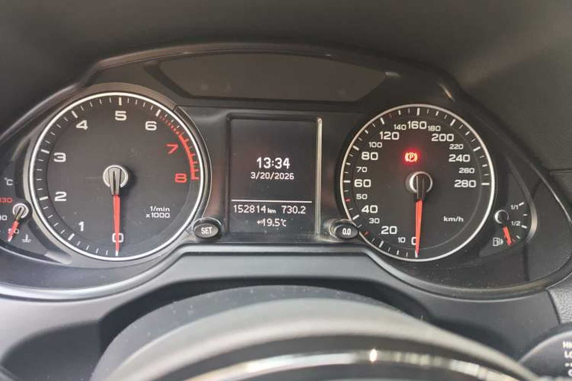 Used Audi Q5 2013 40 TFSI Technology Edition Instrument Cluster
