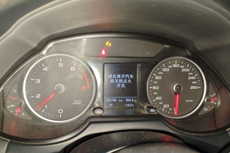 Used Audi Q5 2013 40 TFSI Technology Edition Instrument Cluster