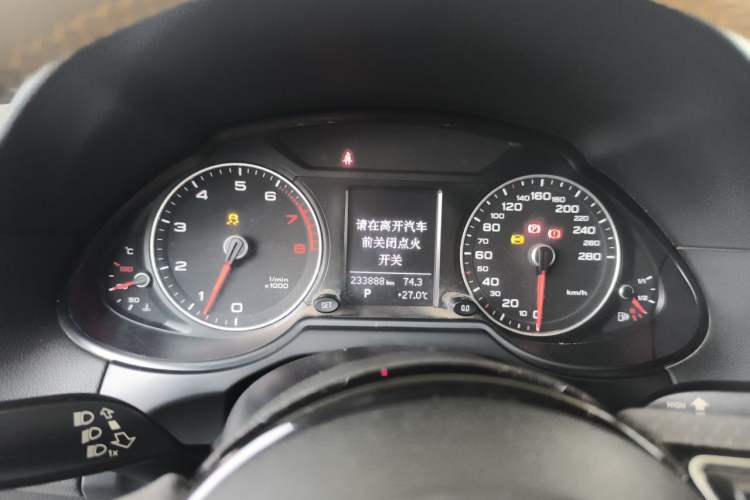Used Audi Q5 2013 40 TFSI Technology Edition Instrument Cluster