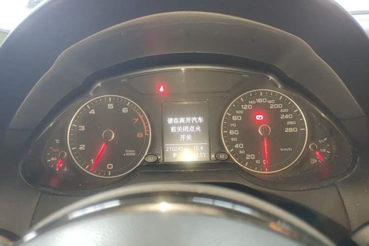 Used Audi Q5 2013 40 TFSI Ambition Instrument Cluster